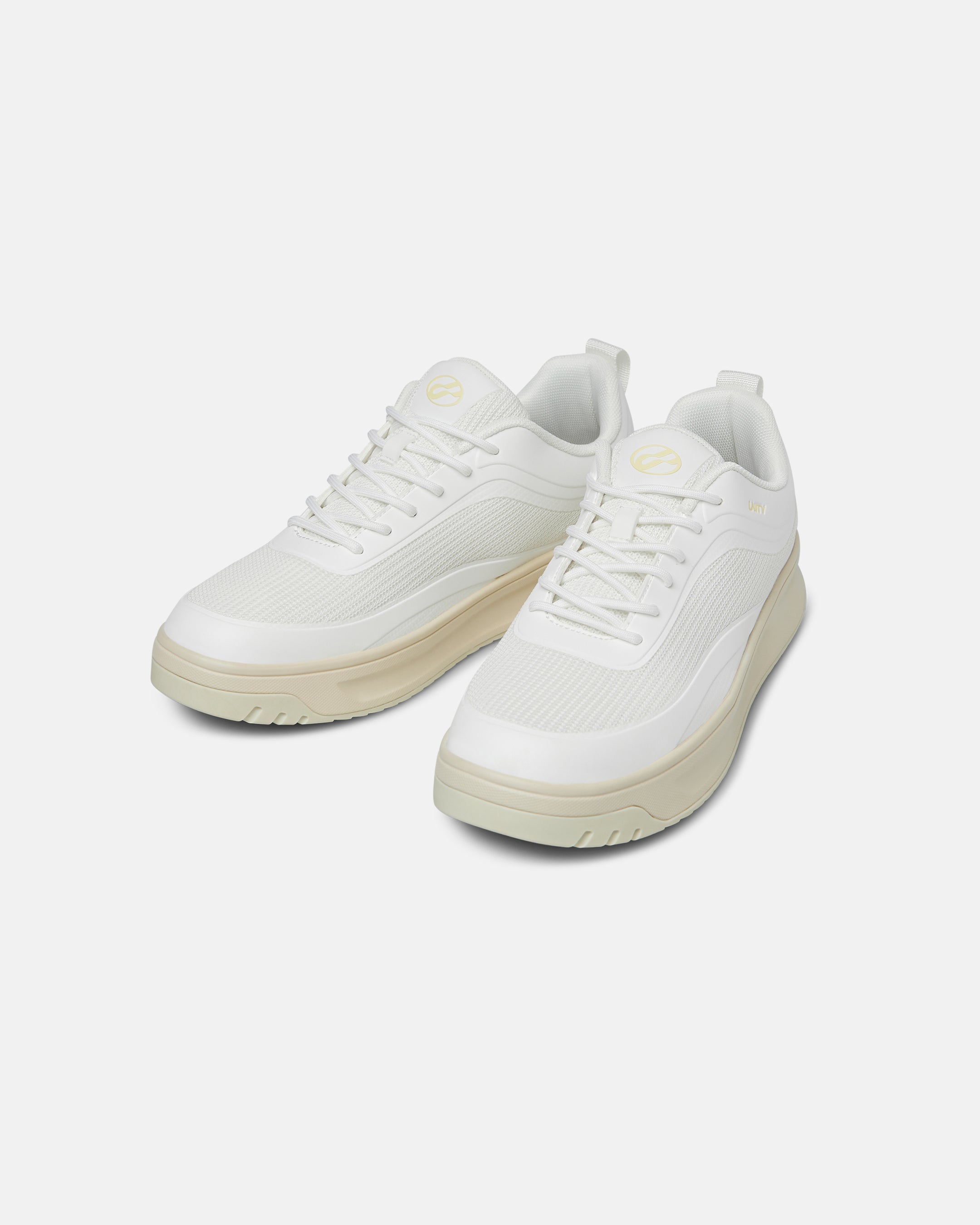 SHOES ONE WHITE