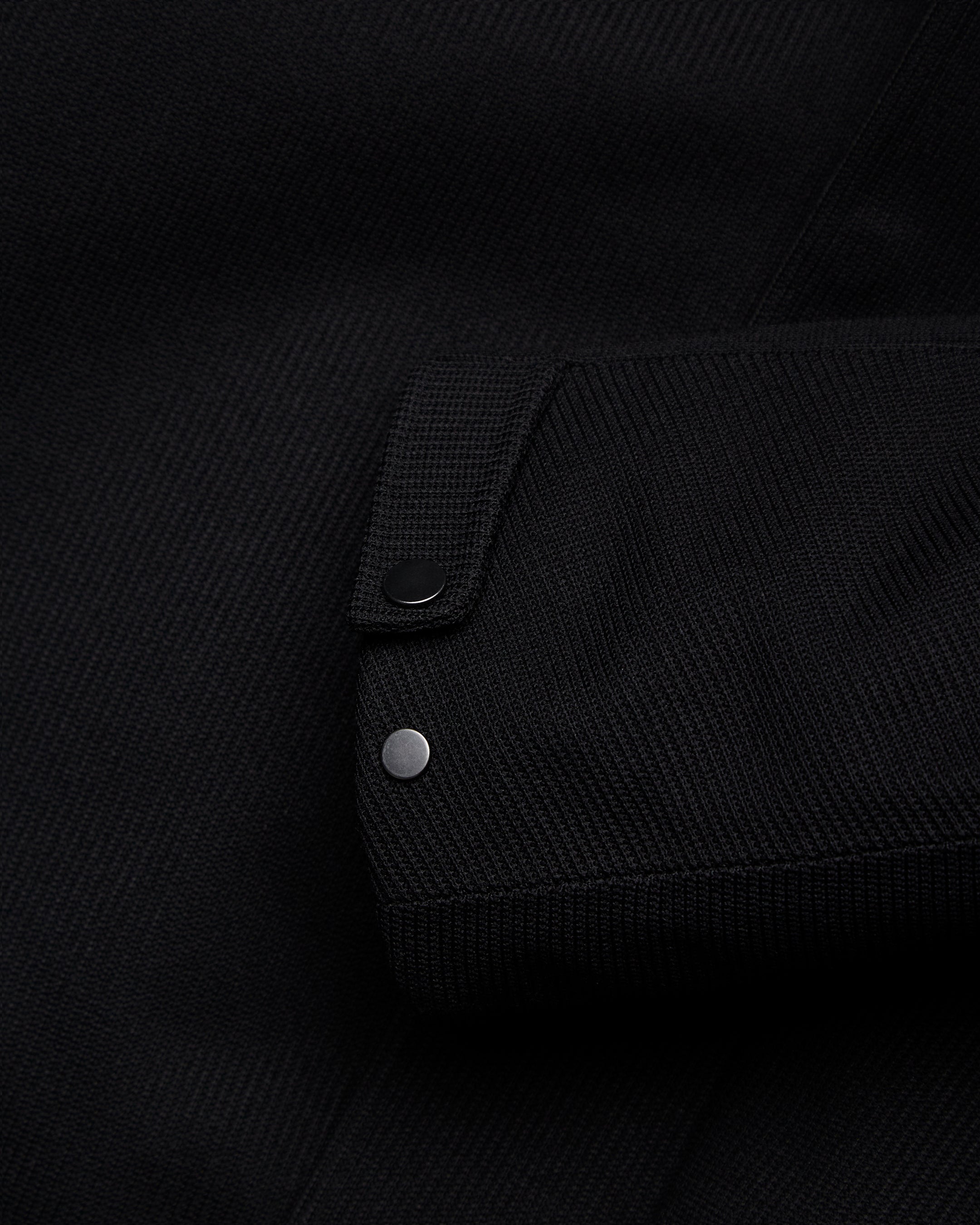 TRINITY - BLACK