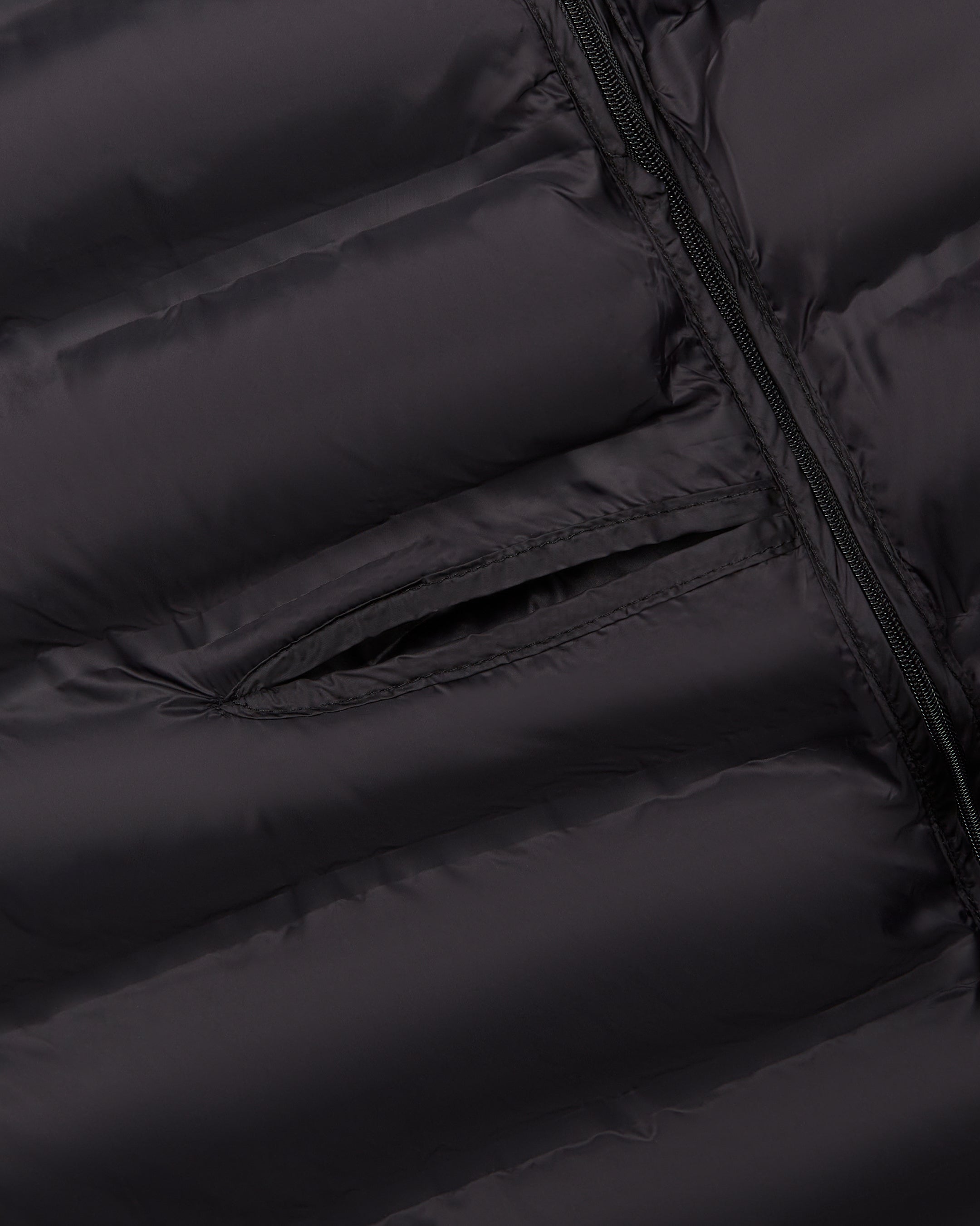 COT - BLACK