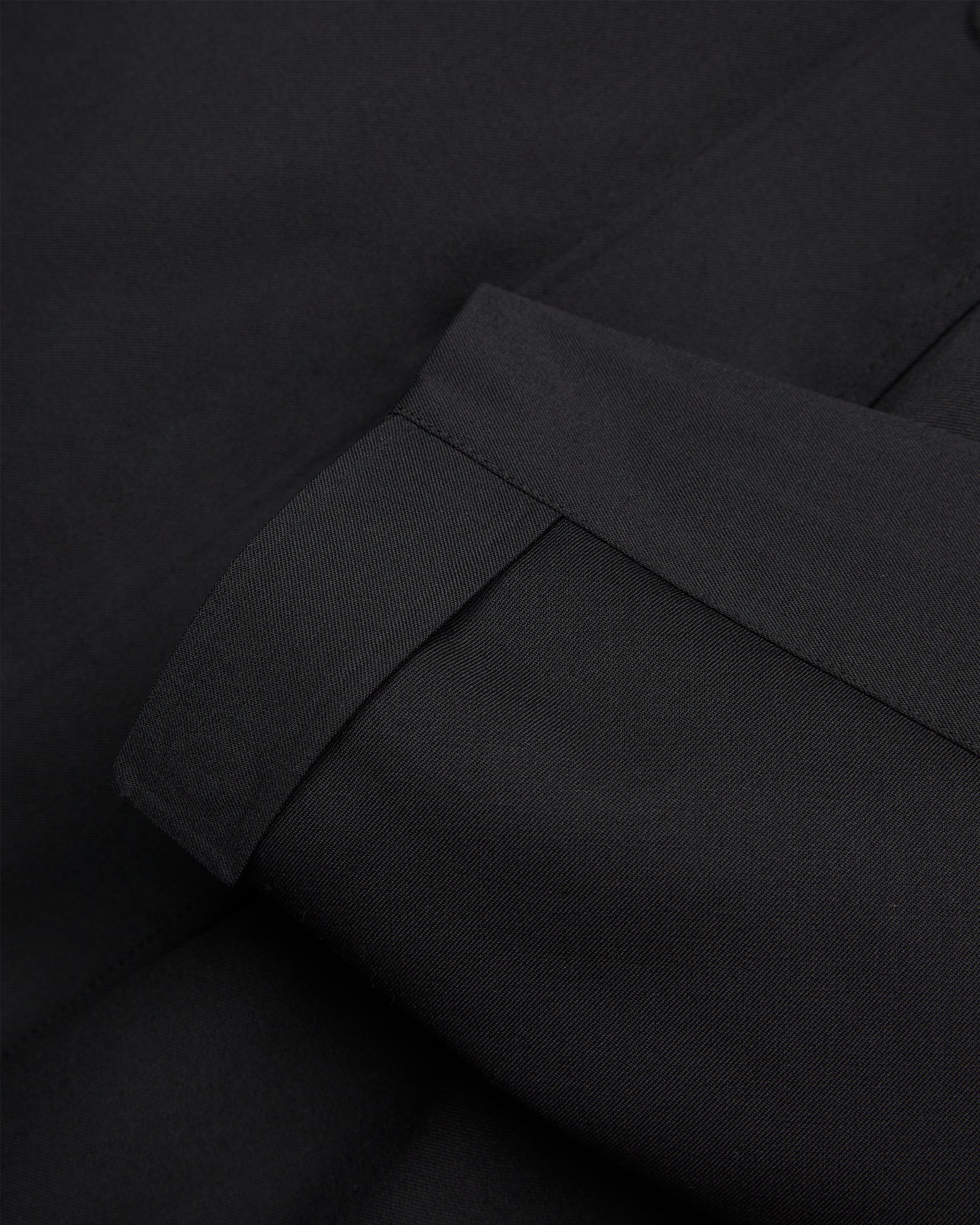 TRINITY WOOL -  BLACK