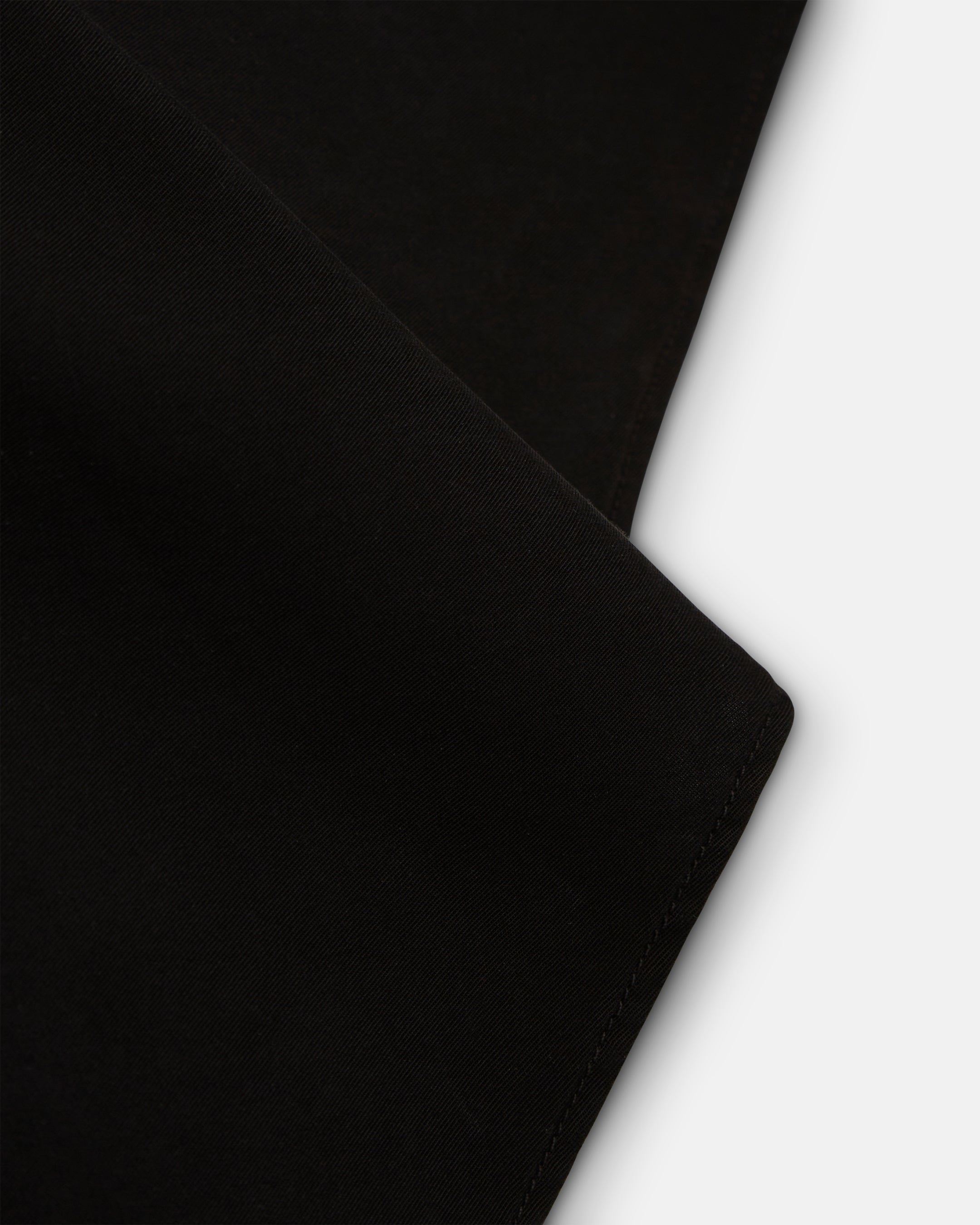 TRACK - BLACK